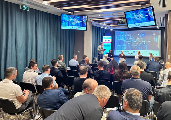 Бизнес требует AI. Практика, риски, возможности в ритейле.